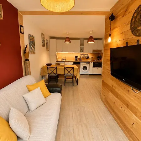 公寓 Cocon Moderne Au Coeur De La Pinede